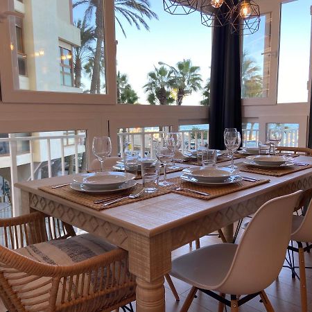 Malagueta Beach Front Mediterranean Apartment Málaga Dış mekan fotoğraf