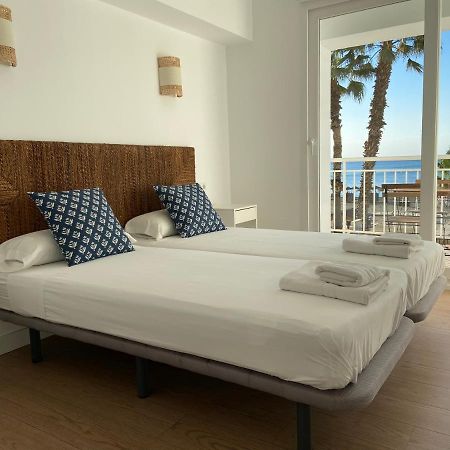 Malagueta Beach Front Mediterranean Apartment Málaga Dış mekan fotoğraf
