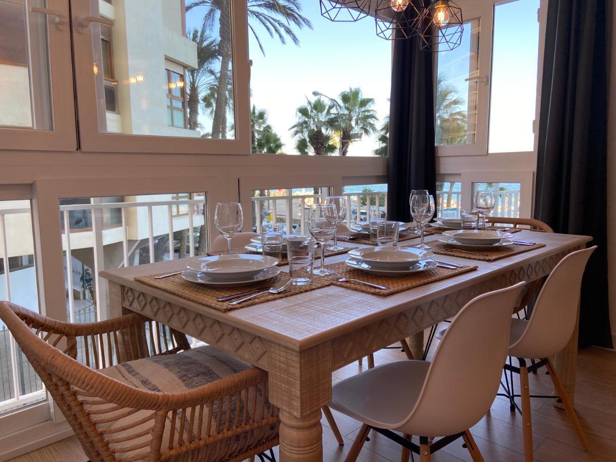 Malagueta Beach Front Mediterranean Apartment Málaga Dış mekan fotoğraf
