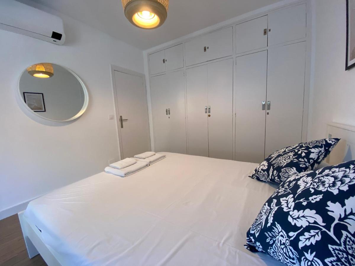 Malagueta Beach Front Mediterranean Apartment Málaga Dış mekan fotoğraf
